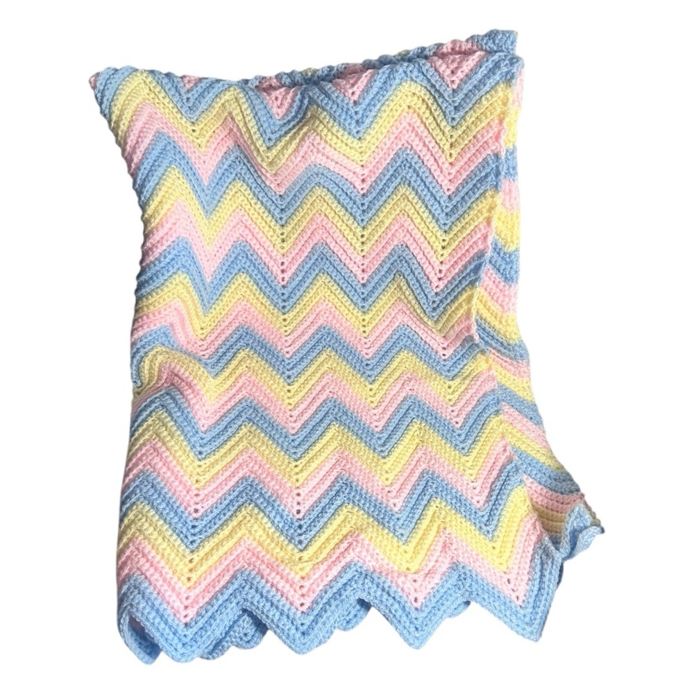 Hand Knit Multicolored Baby Blanket (NEW)
